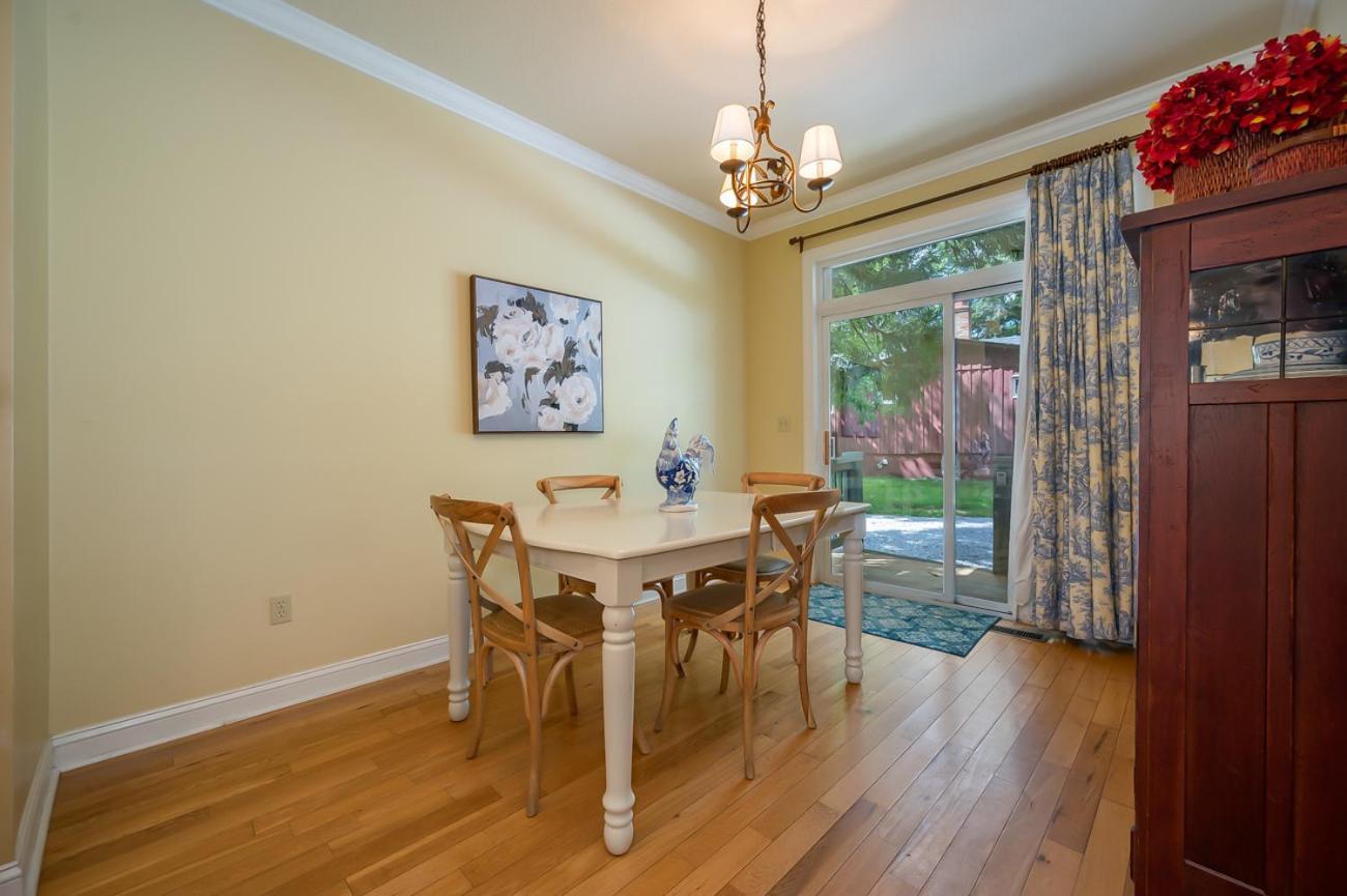 Buttercup Cottage Asheville Ngoại thất bức ảnh