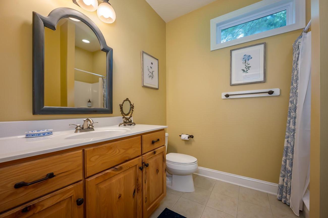 Buttercup Cottage Asheville Ngoại thất bức ảnh