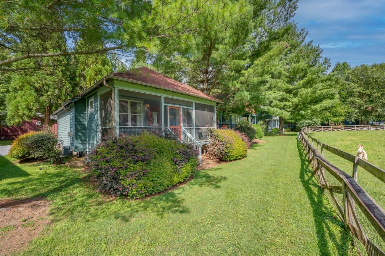 Buttercup Cottage Asheville Ngoại thất bức ảnh